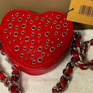 CUTE❤️ Steve Madden Silver Studded Chain Strap Heart with Eyelets Crossbody